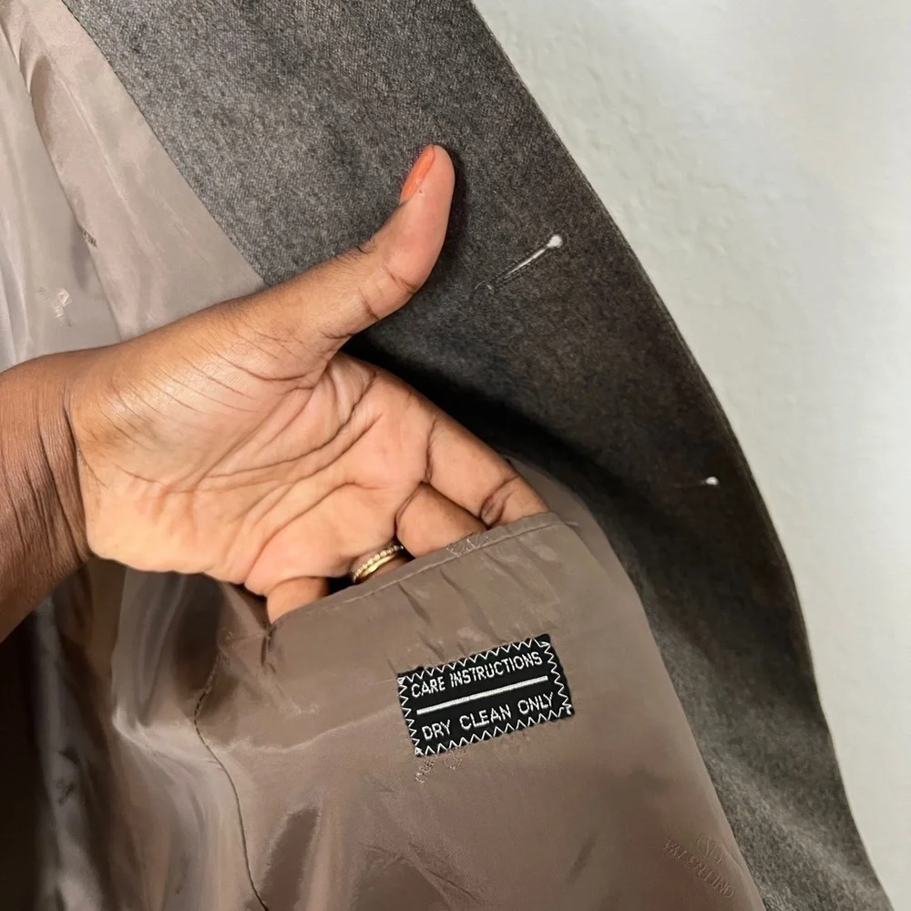 Valentino 100% Virgin Wool Sportscoat Blazer Jacket Neutral